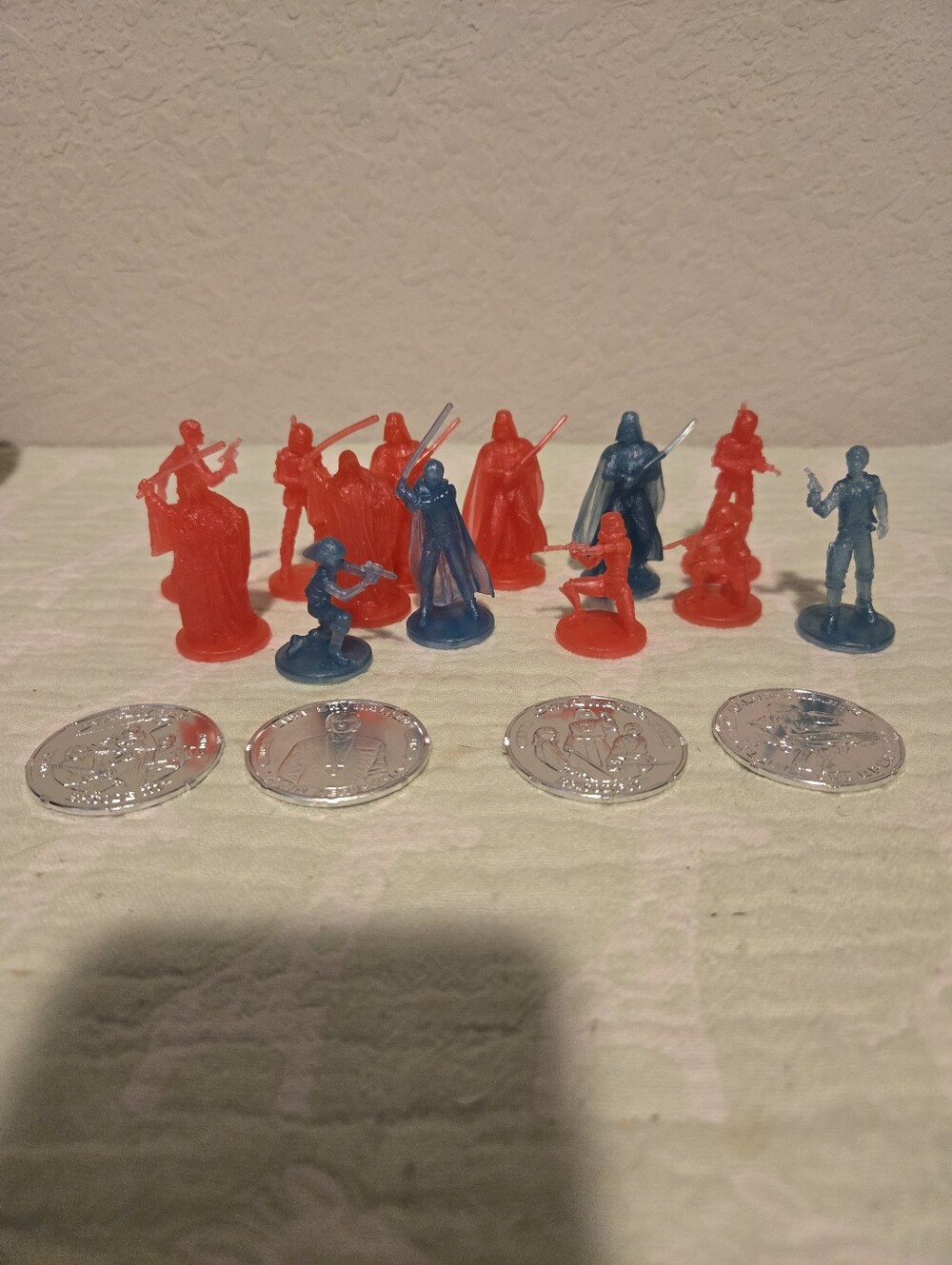 Star Wars 2006 Hologram Saga Collection Plus 4 Coins.